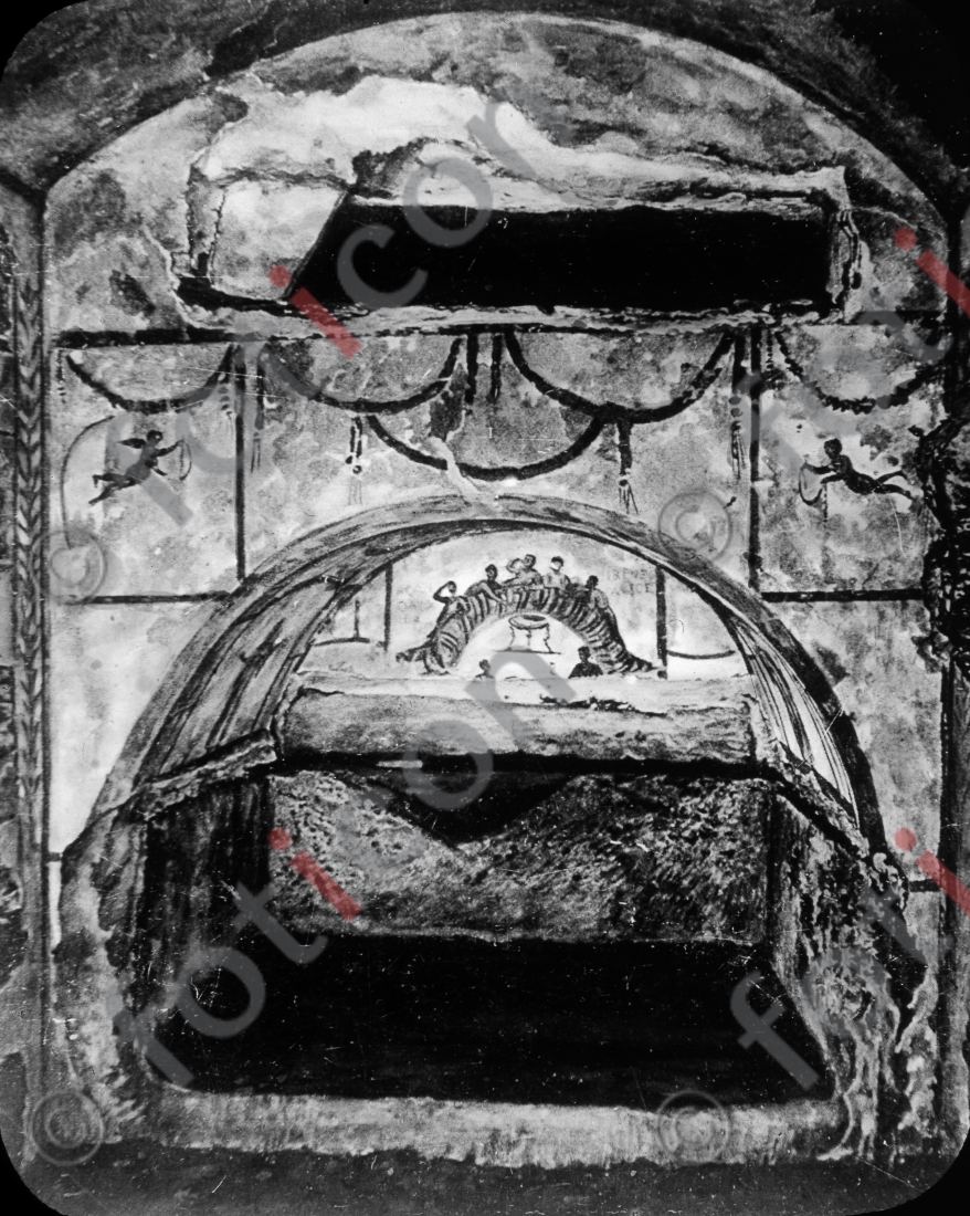 Grabnische | Grave niche - Foto foticon-simon-107-016-sw.jpg | foticon.de - Bilddatenbank für Motive aus Geschichte und Kultur